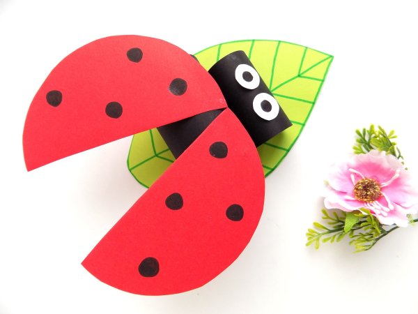 Аппликация Божья коровка