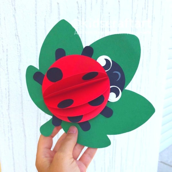 Потделка Божея коровка