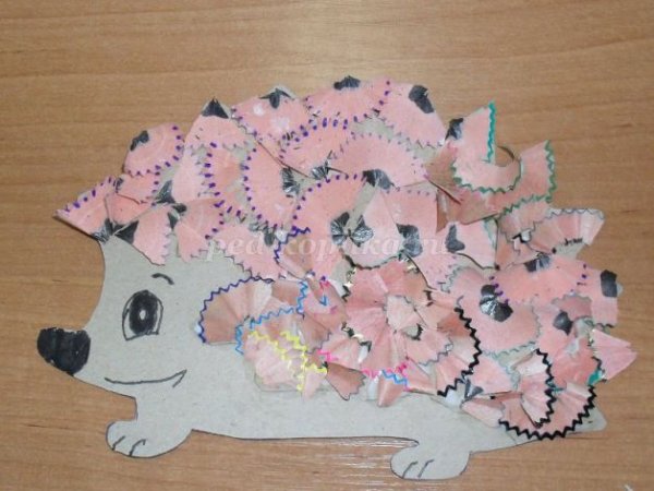 Аппликация из бросового материала