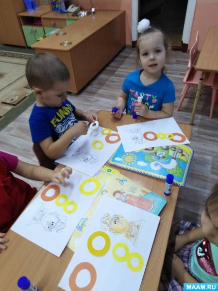 Аппликация младшая группа тема баранки