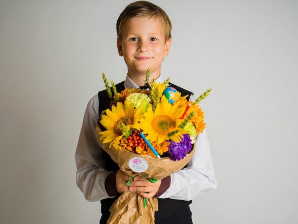 Букет для первоклассника мальчика