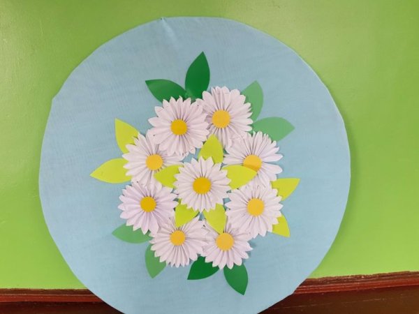 Ромашки аппликация из бумаги