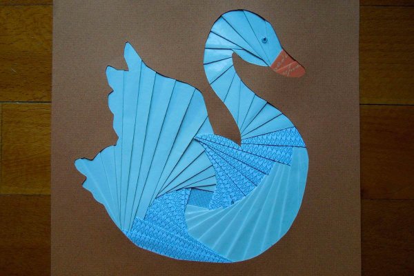 Айрис фолдинг лебедь