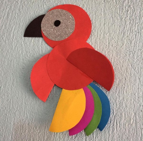 Аппликация из кружочков цветной бумаги