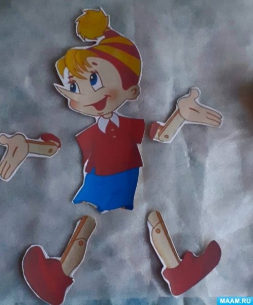 Буратино из картона