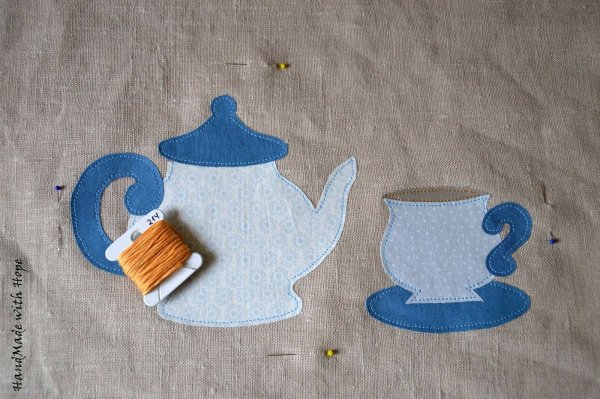 Аппликация из ткани Кружка