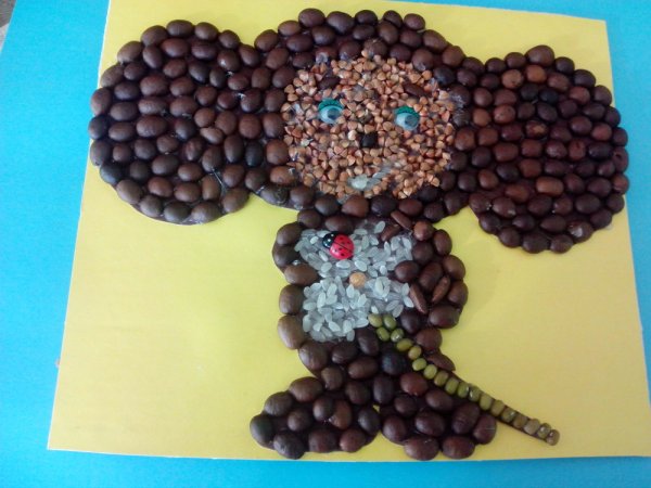 Аппликация из семян