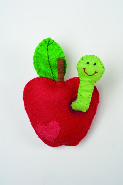 Яблоко из фетра