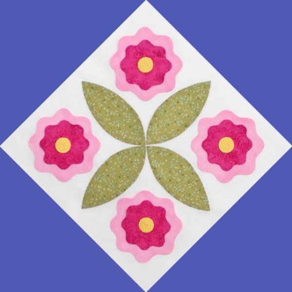Декоративная аппликация на квадрате