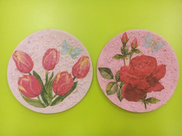 Декупаж на бумажных тарелках
