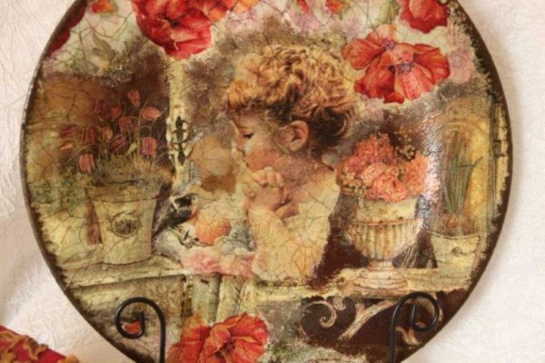 Декоративное панно в технике декупаж