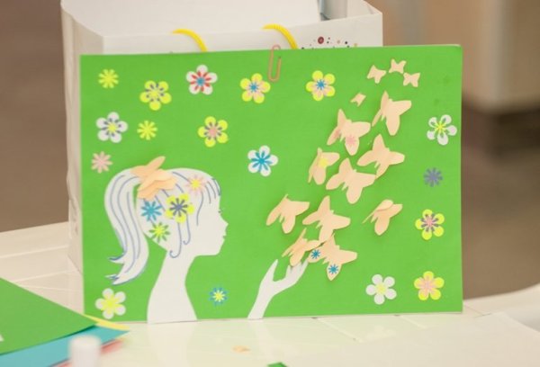 Поделка девушка Весна из цветной бумаги