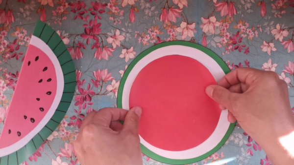Арбуз из бумаги