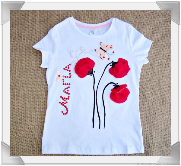 Аппликация на футболке