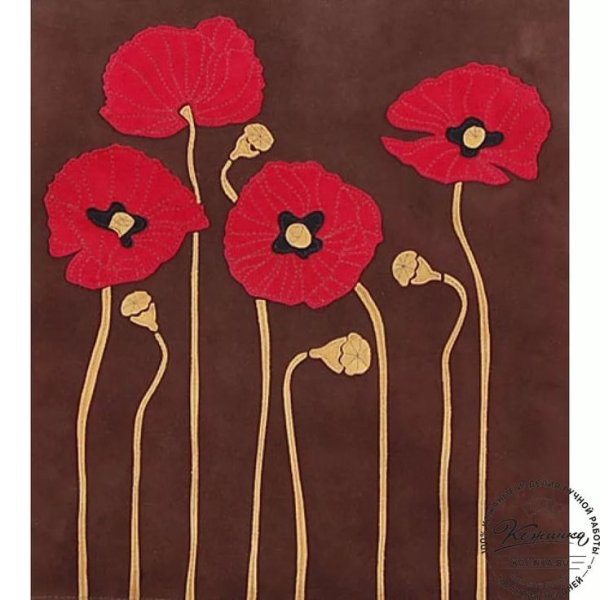 Аппликация на ткани маки