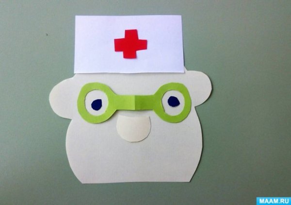 Аппликация на тему доктор