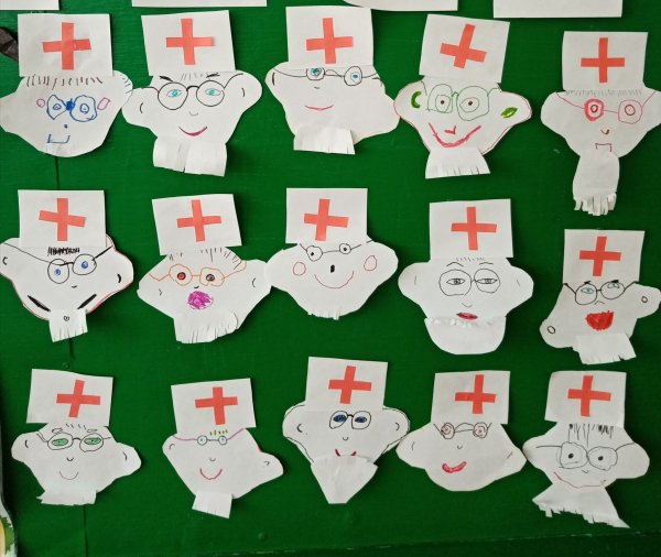 Аппликация для детей доктор