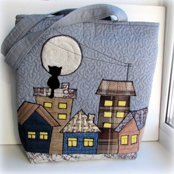 Джинсовые сумочки с домиками