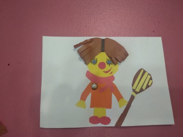 Поделка Домовенок из бумаги