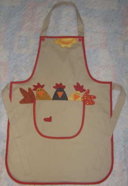 Модели фартуков для кухни