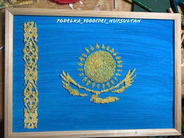 Флаг Казахстана из пластилина