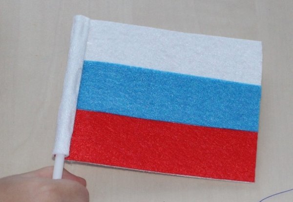 Поделка российский флаг