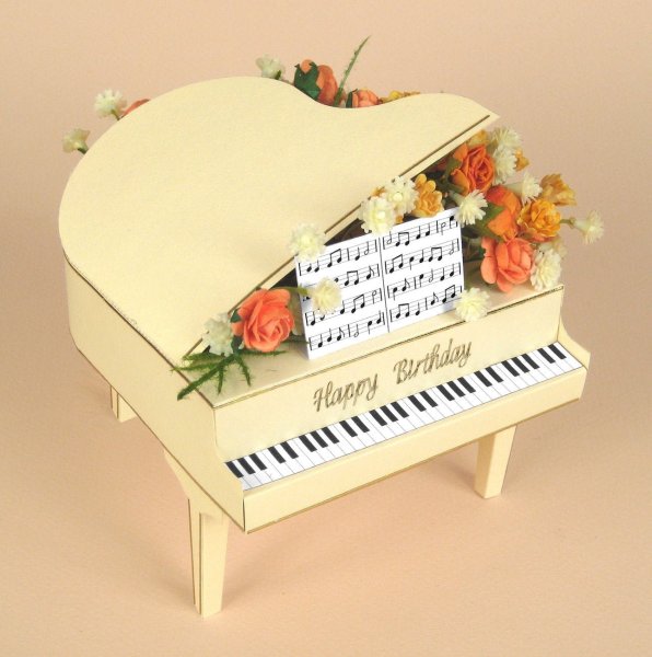 Поделка пианино