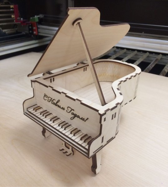 Рояль из фанеры для цветов
