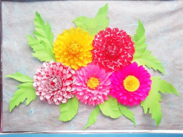 Георгин из бумаги своими руками