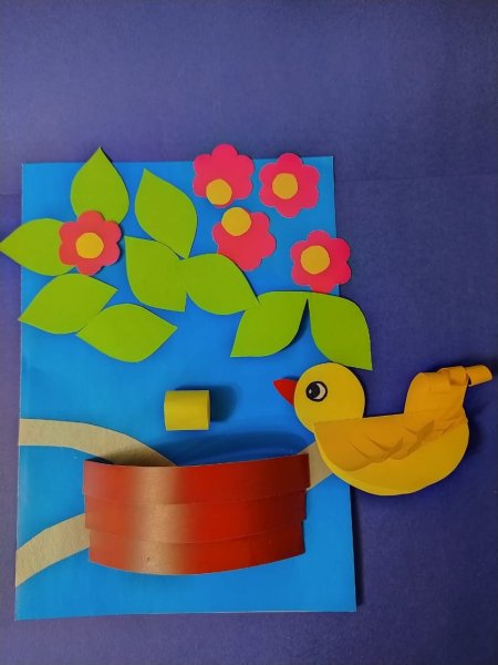 Аппликация птицы в гнездышках