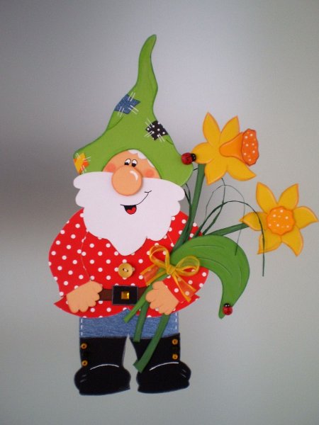 Поделка гномик из бумаги