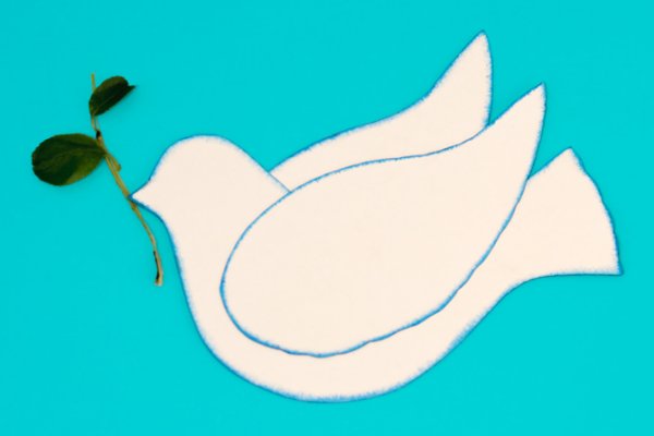 Объемный голубь на открытку