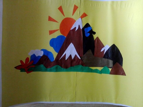 Аппликация горы из бумаги