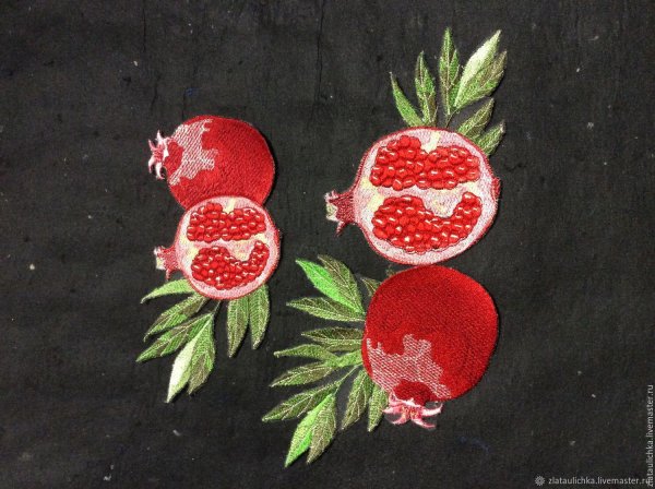 Вышивка гранат