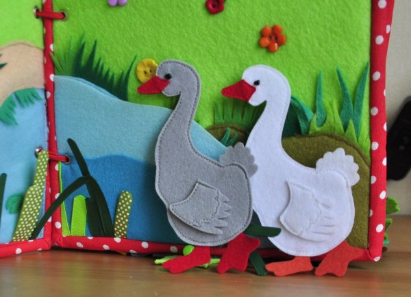 Утка из фетра