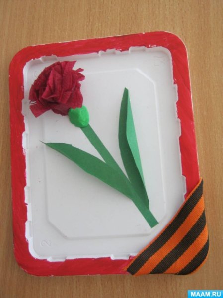 Гвоздики пластилинография