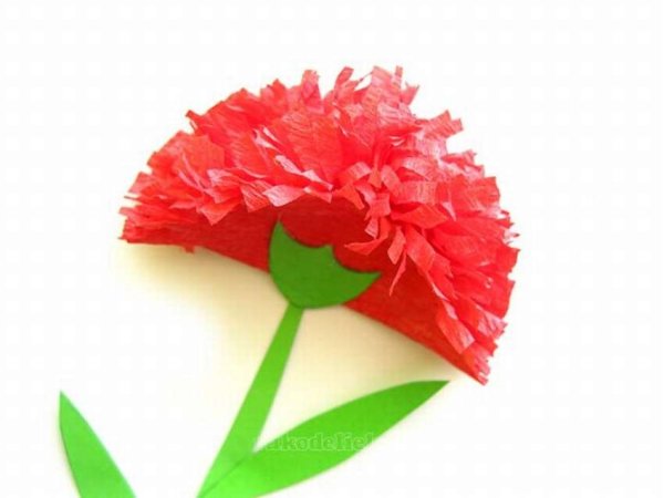 Объемные гвоздики из бумаги