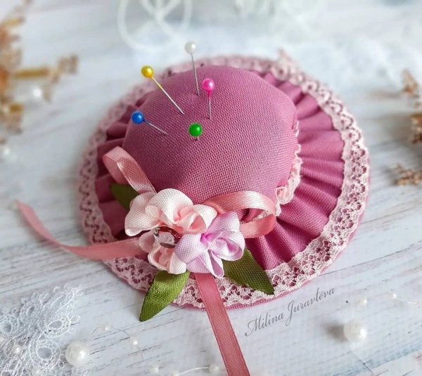 Игольница из ткани