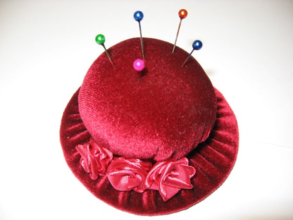 Игольница "шляпка"