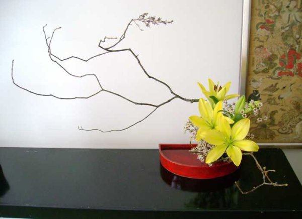 Икебана стиль нагэирэ