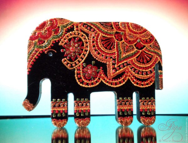 Расписать фигурку слона