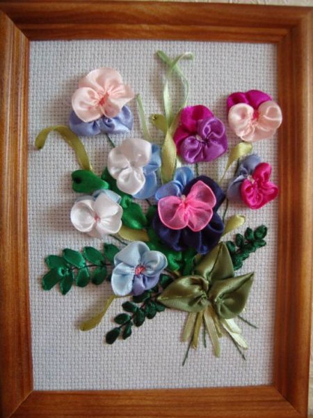 Панно цветы из лент