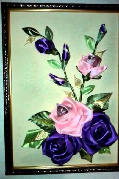 Панно из атласных лент