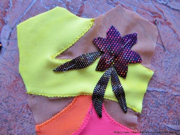 Шов на купальнике