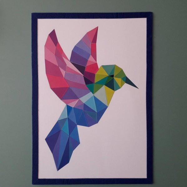 Необычная аппликация из геометрических фигур