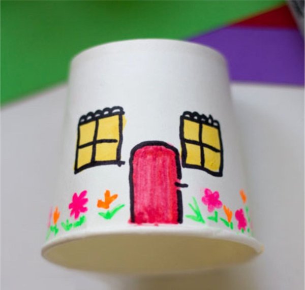 Поделки из одноразовых стаканчиков