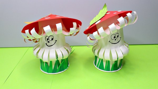 Поделки из бумажных стаканчиков