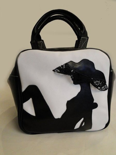 Необычные кожаные сумки