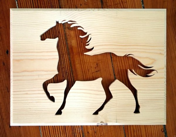 Картины из фанеры