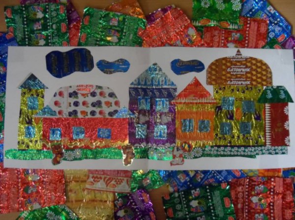 Аппликация из фантиков от конфет